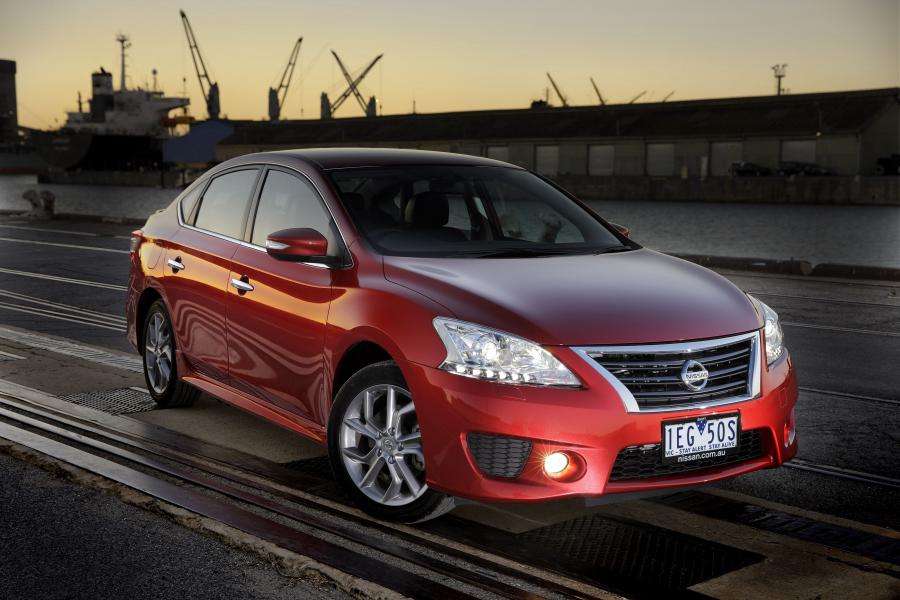  Nissan Pulsar SSS Sedan 2015 года  (фото 7 из 30)